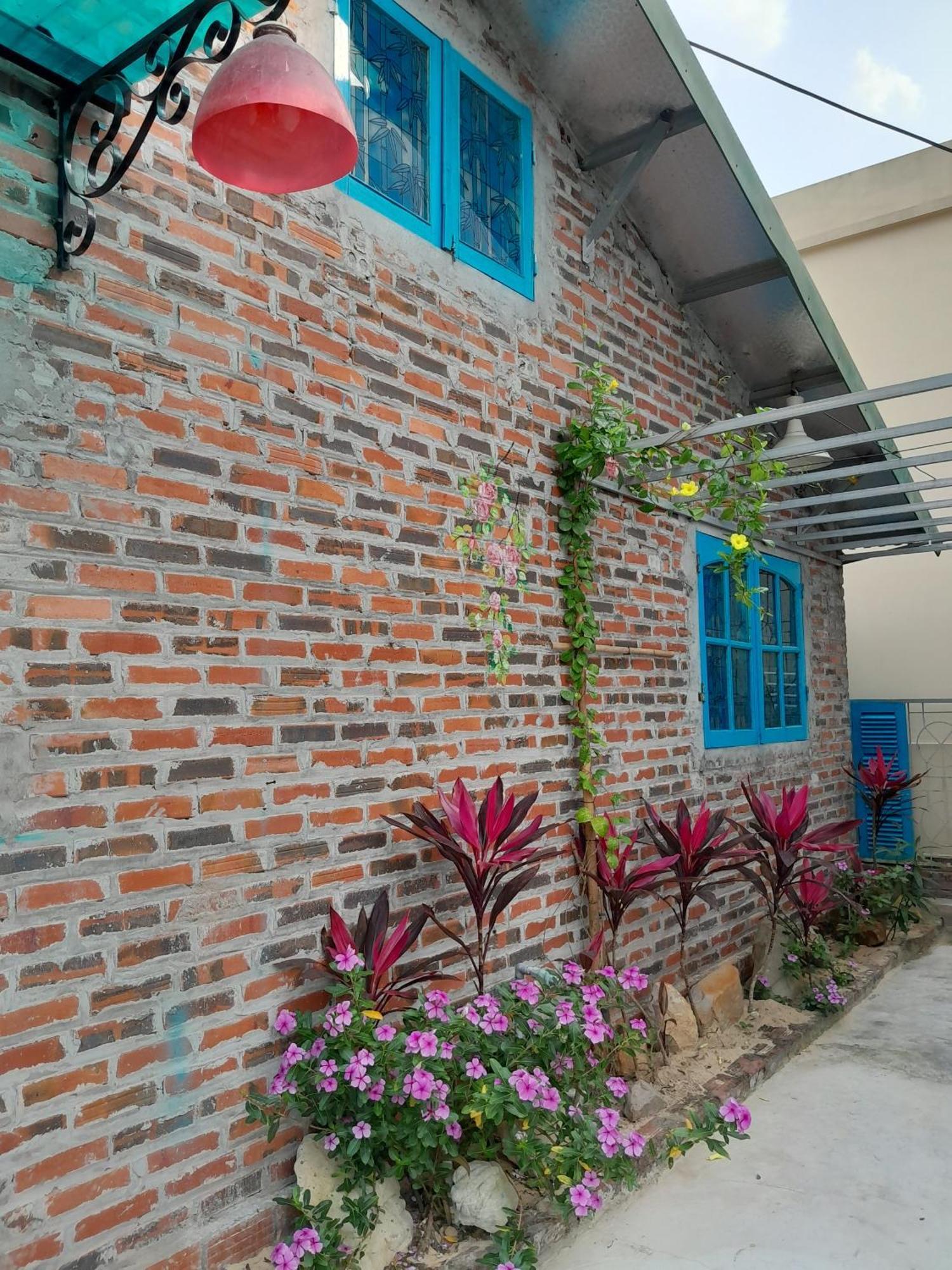 Mina Cafe & Stay Quan Lan Exterior photo
