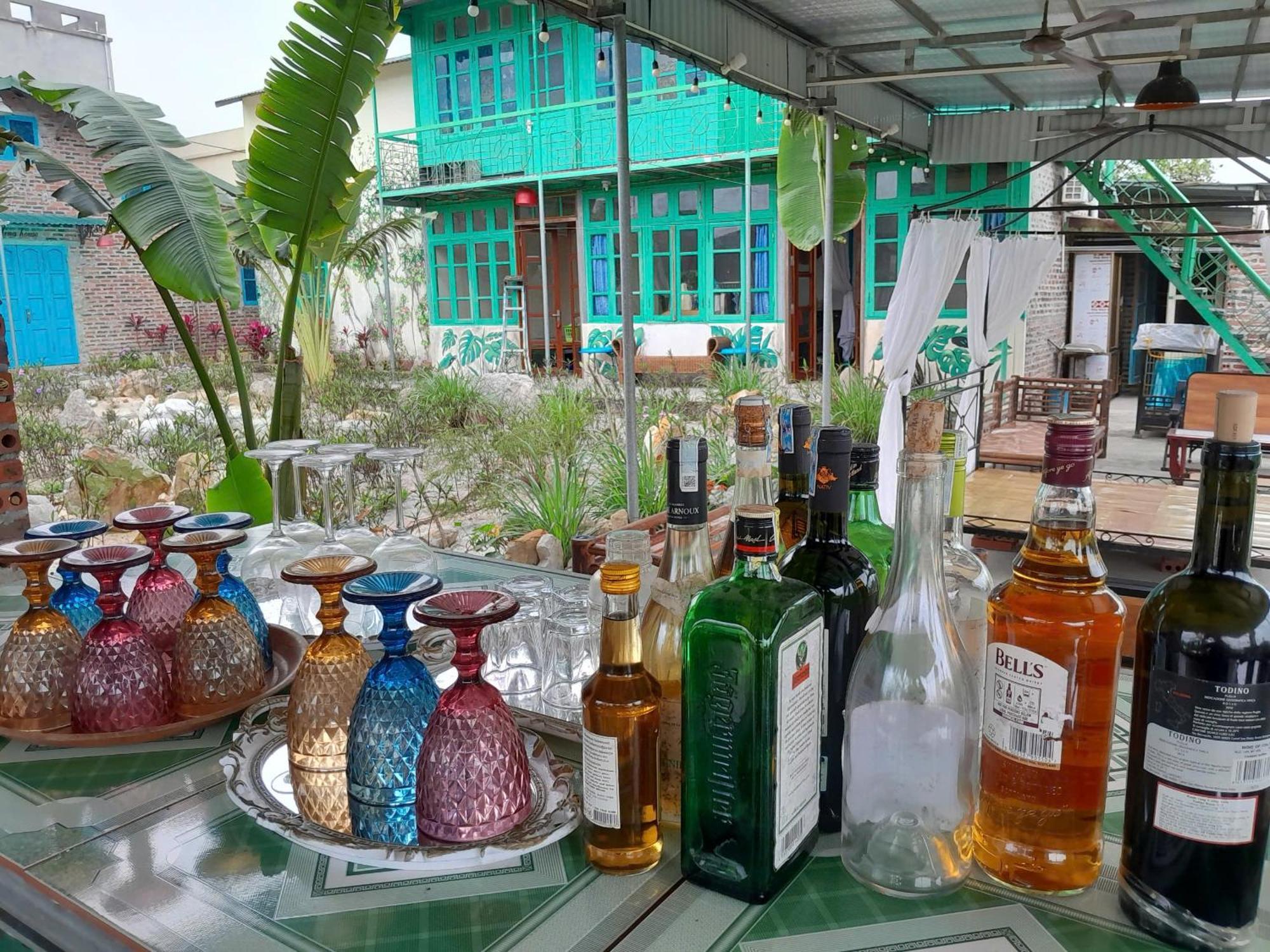 Mina Cafe & Stay Quan Lan Exterior photo
